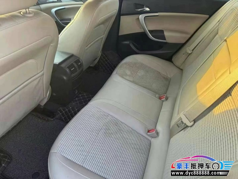 14年别克君威轿车抵押车出售