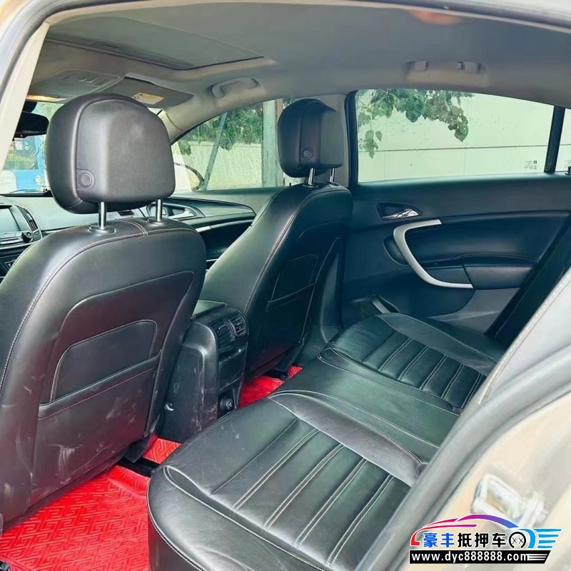 14年别克君威轿车抵押车出售