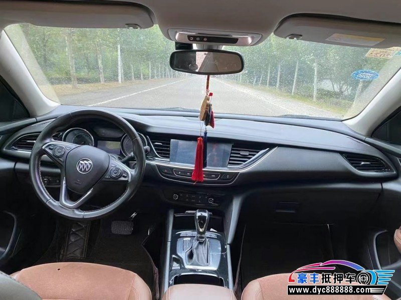 17年别克君威轿车抵押车出售