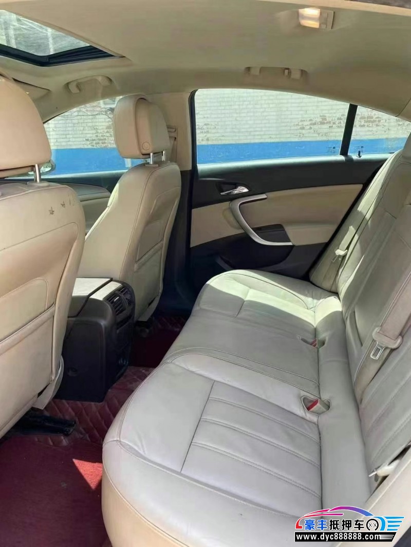 12年别克君威轿车抵押车出售