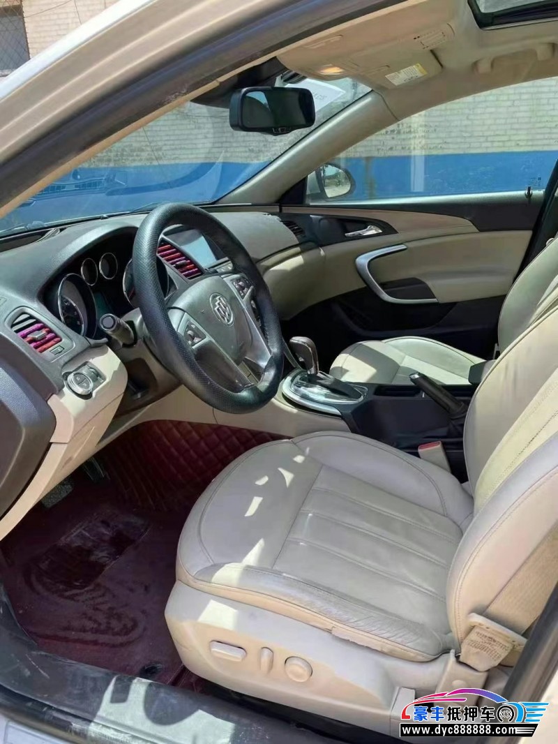 12年别克君威轿车抵押车出售