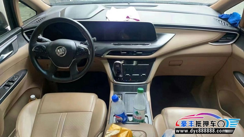 20年别克GL8轿车抵押车出售