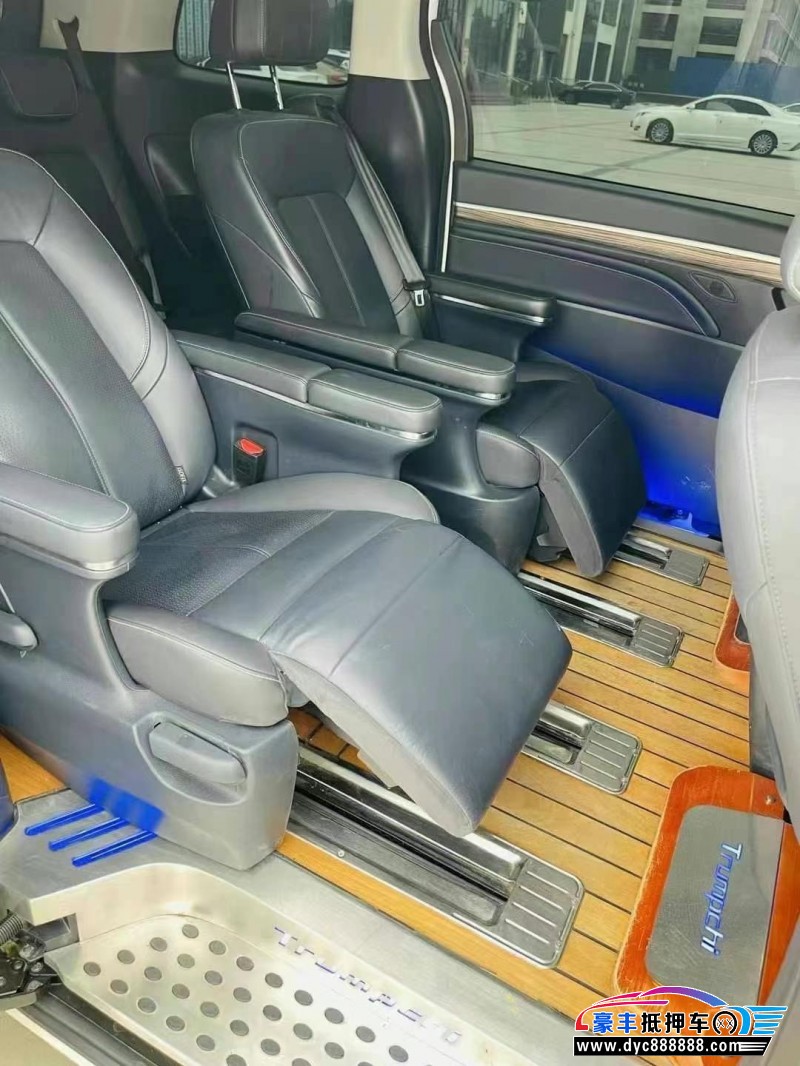 21年传祺M8轿车抵押车出售