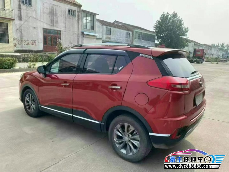 19年海马S5轿车抵押车出售