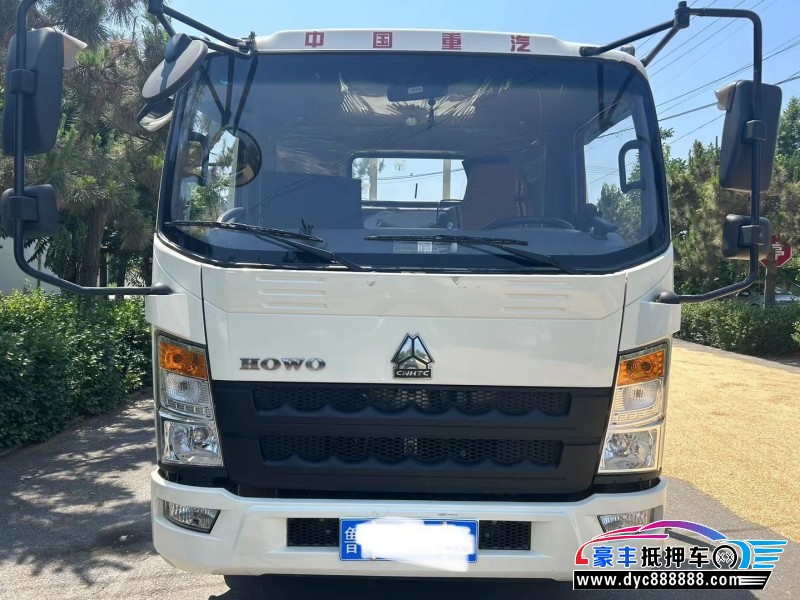 23年重汽豪沃轿车抵押车出售