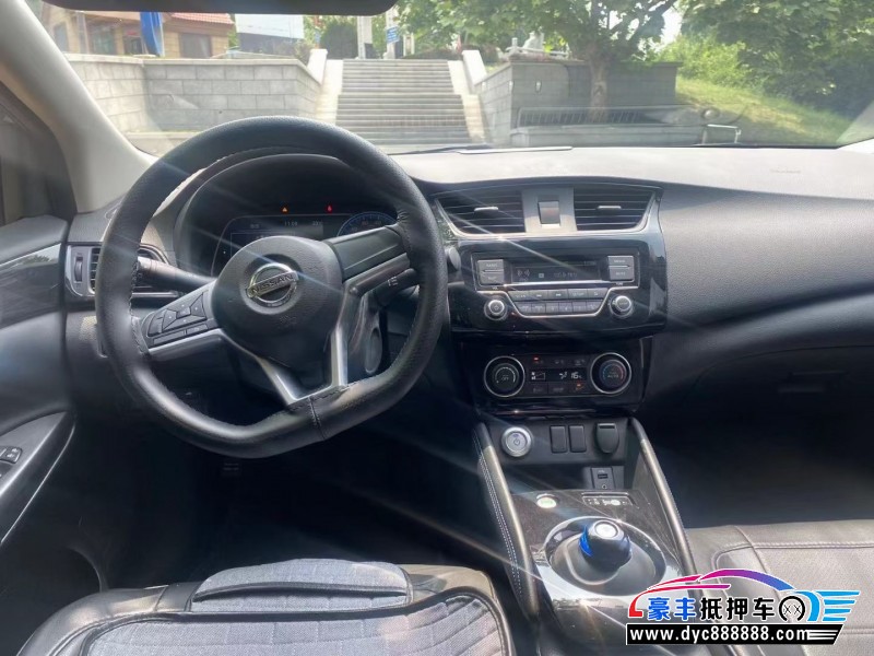 21年日产轩逸轿车抵押车出售