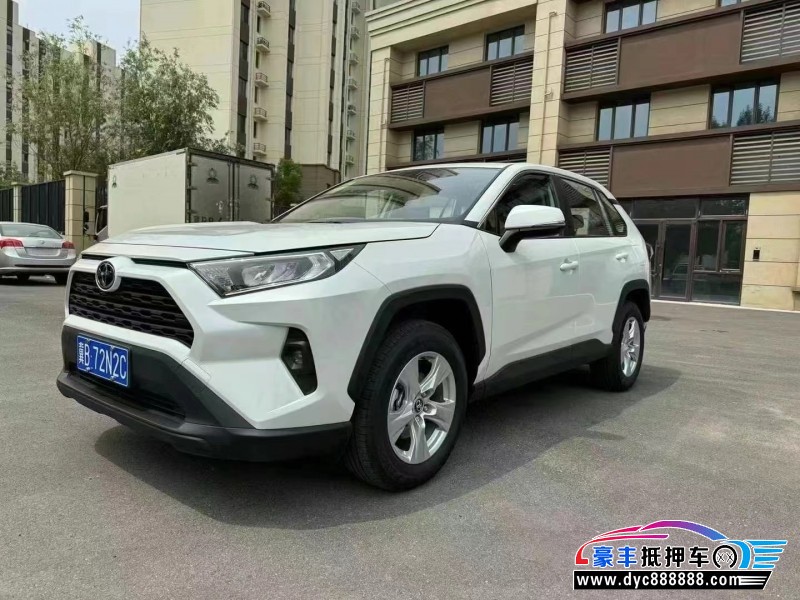 24年丰田RAV4荣放轿车抵押车出售