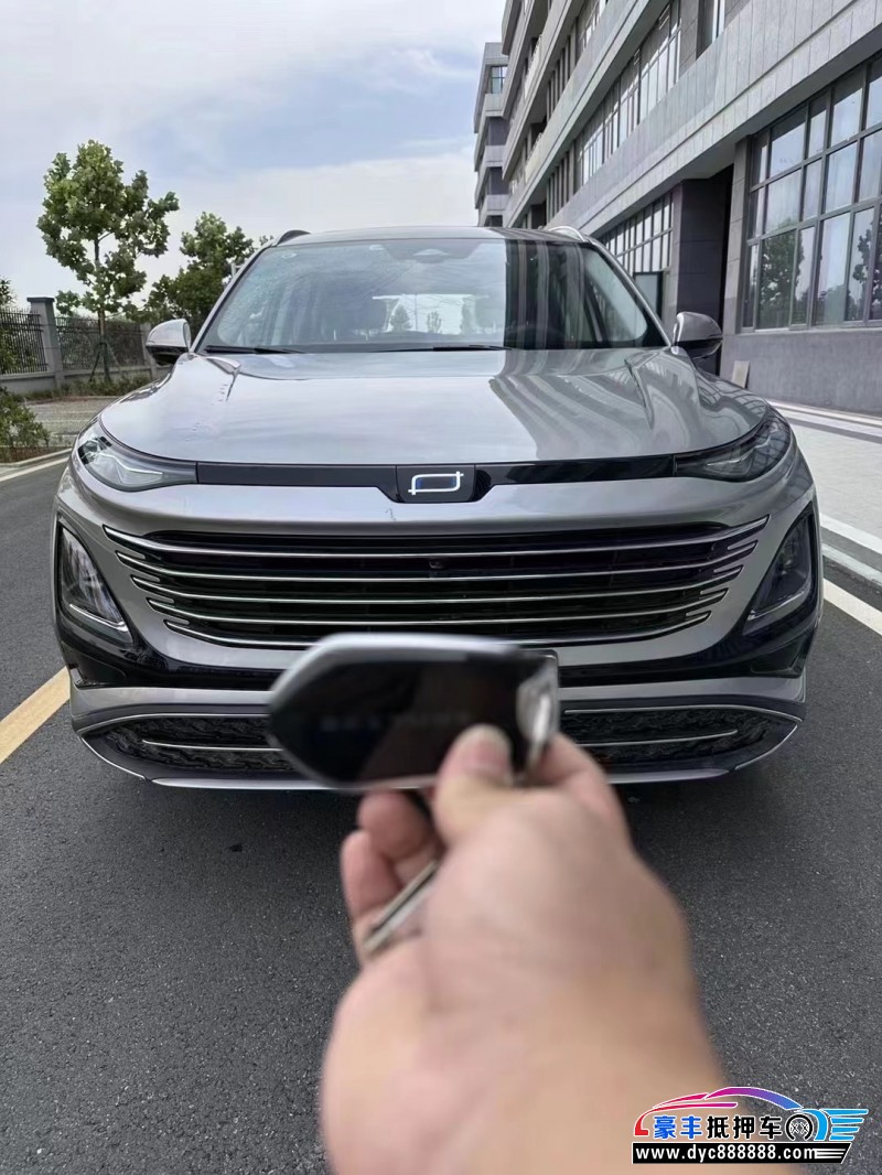 24年奔腾T90轿车抵押车出售