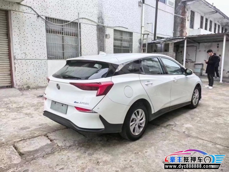 23年别克微蓝轿车抵押车出售