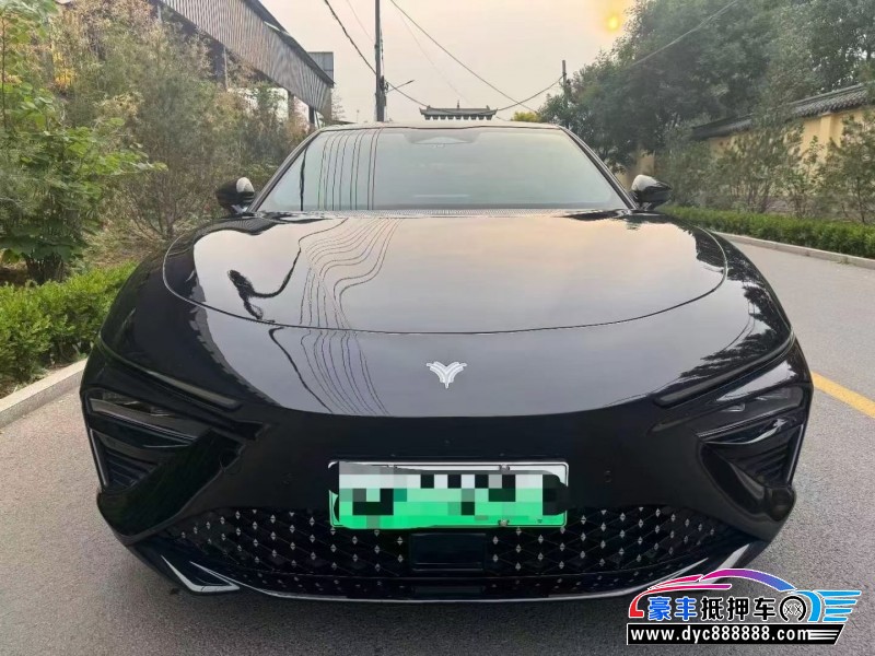 23年哪吒S轿车抵押车出售