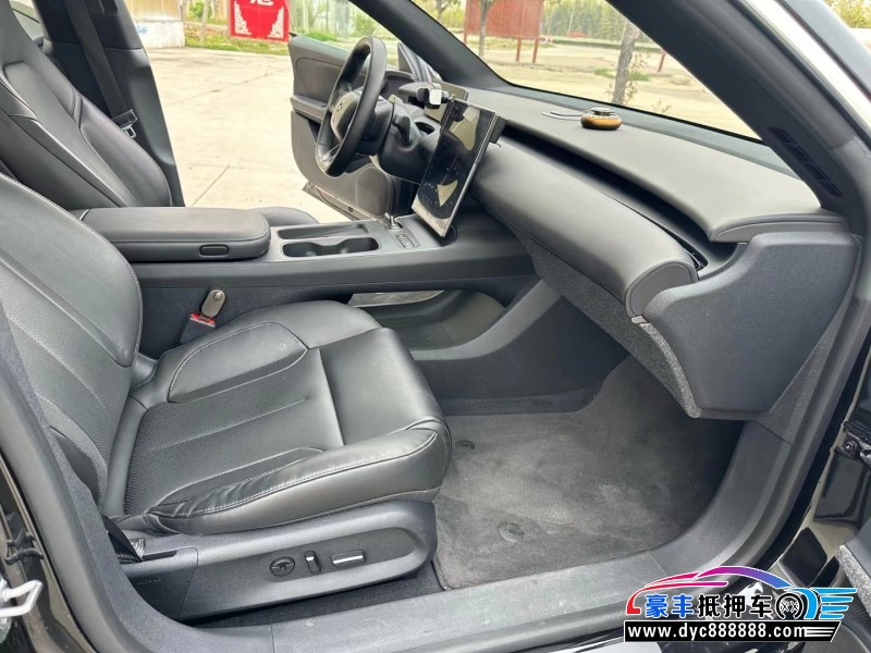 23年蔚来ET5轿车抵押车出售