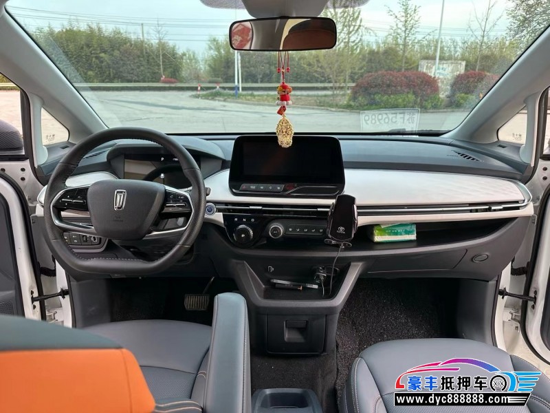 23年奔腾奔腾NAT轿车抵押车出售