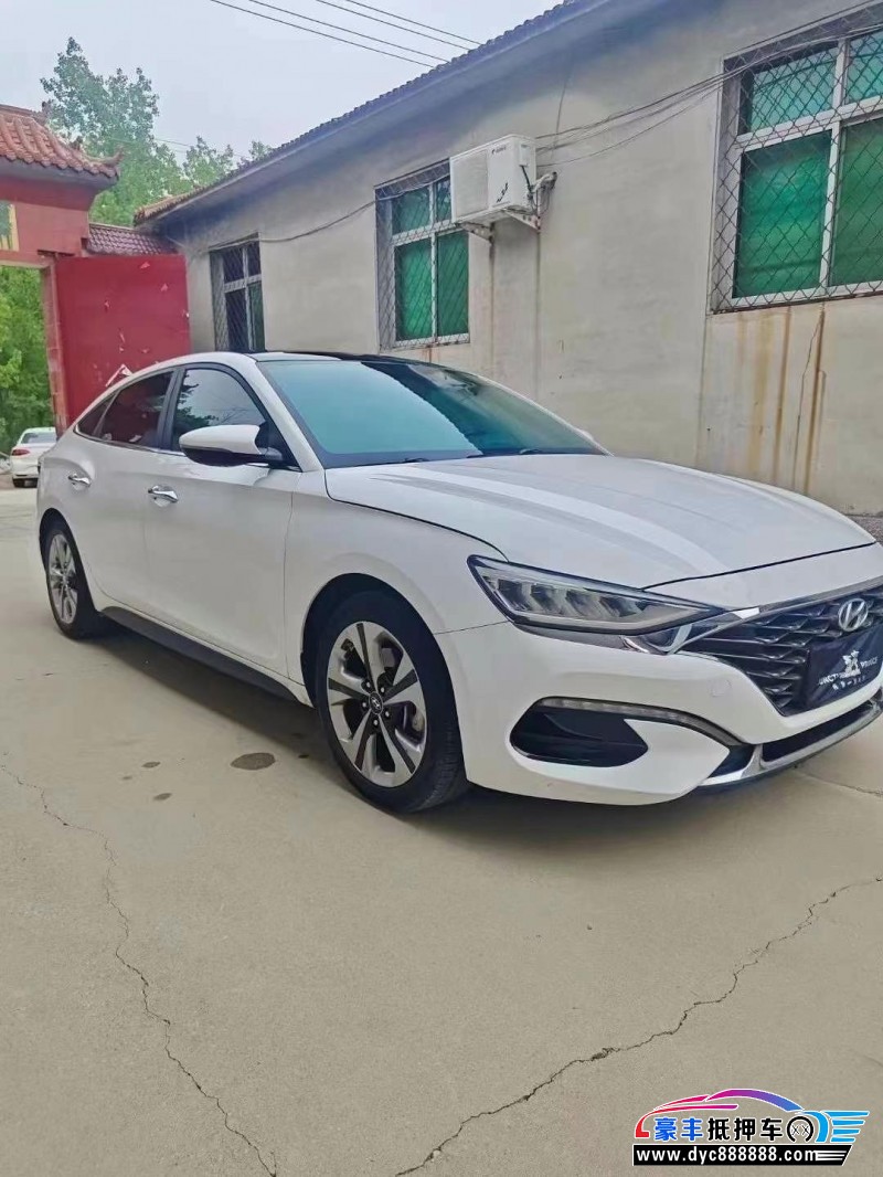 20年现代菲斯塔轿车抵押车出售