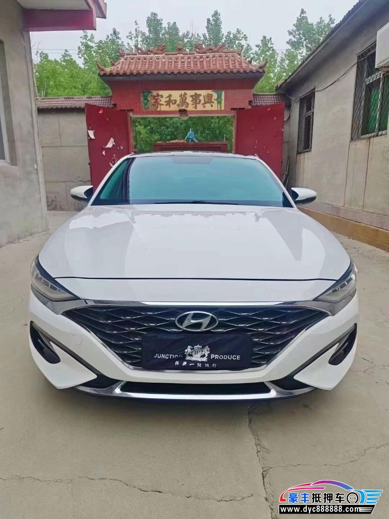 20年现代菲斯塔轿车抵押车出售