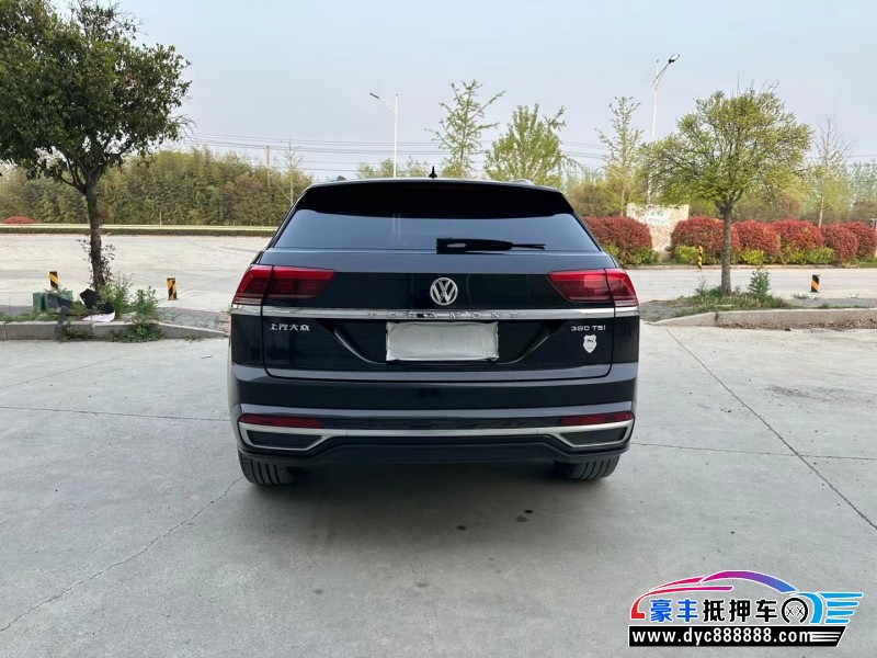 20年大众途昂轿车抵押车出售