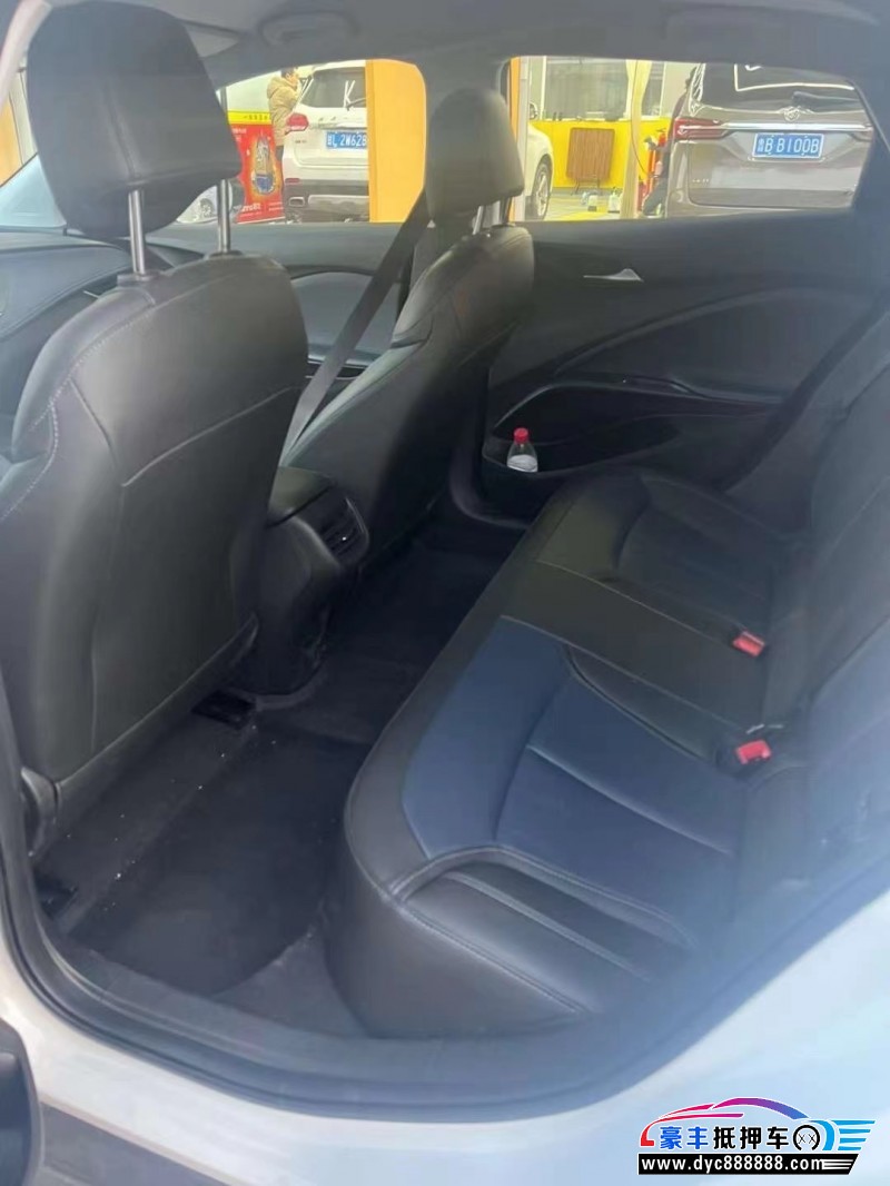 23年别克微蓝轿车抵押车出售