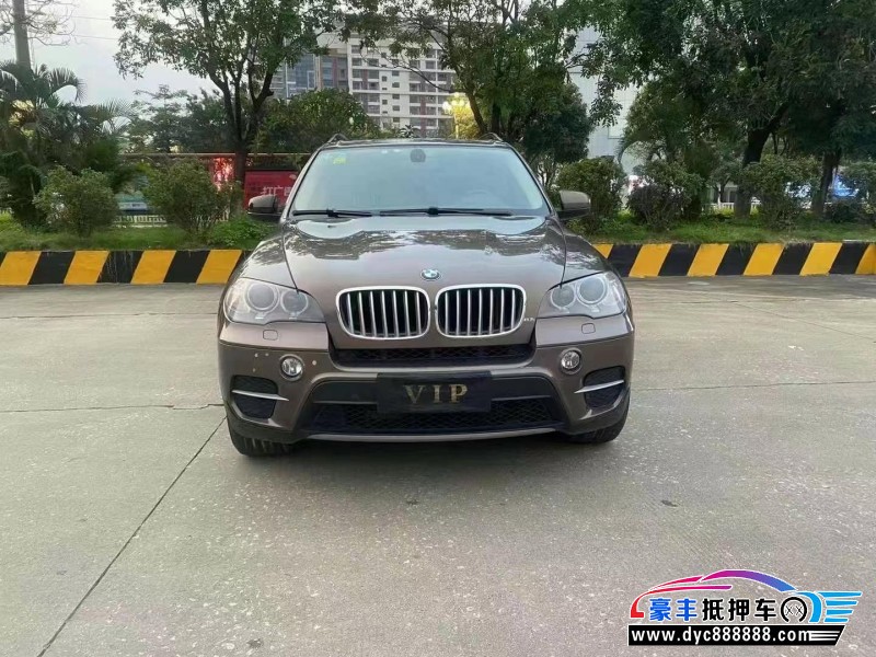 13年宝马X5轿车抵押车出售