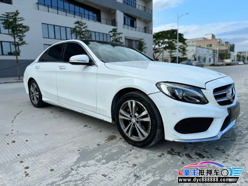 17年奔驰C轿车抵押车出售