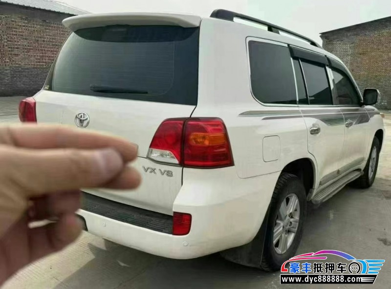 12年丰田兰德酷路泽(进口)轿车抵押车出售