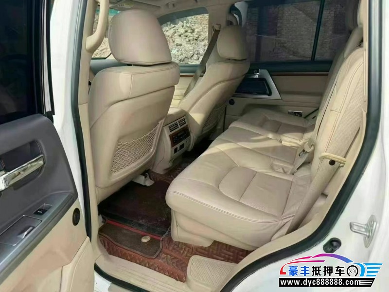 12年丰田兰德酷路泽(进口)轿车抵押车出售