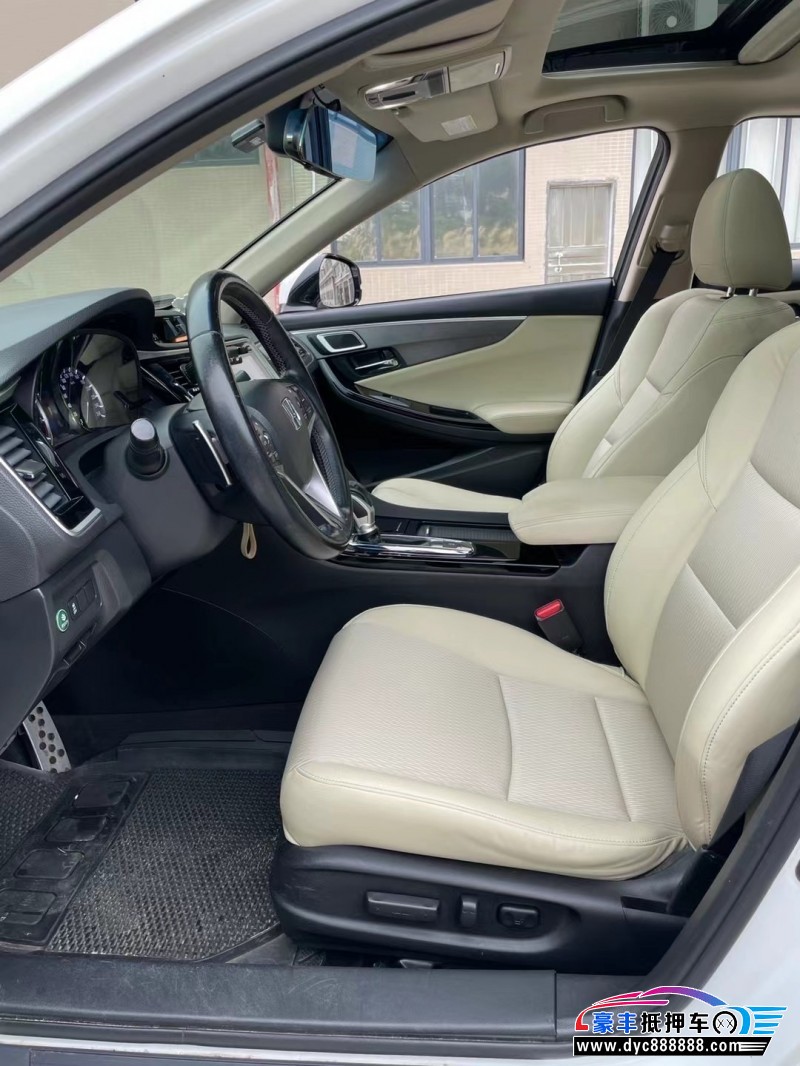 14年本田思铂睿轿车抵押车出售