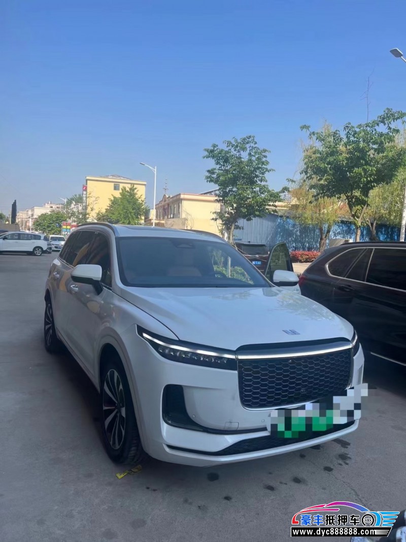 22年理想ONE轿车抵押车出售