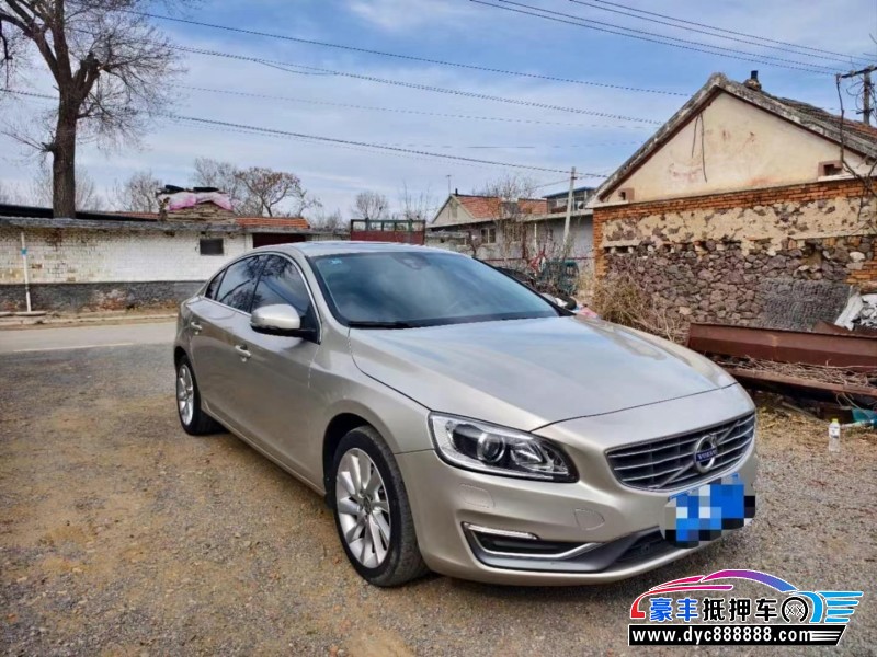 17年沃尔沃S60轿车抵押车出售