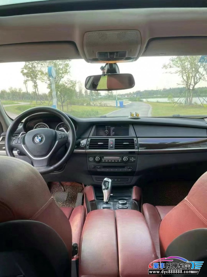 15年宝马X6轿车抵押车出售