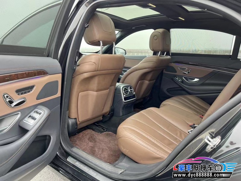 19年奔驰S轿车抵押车出售