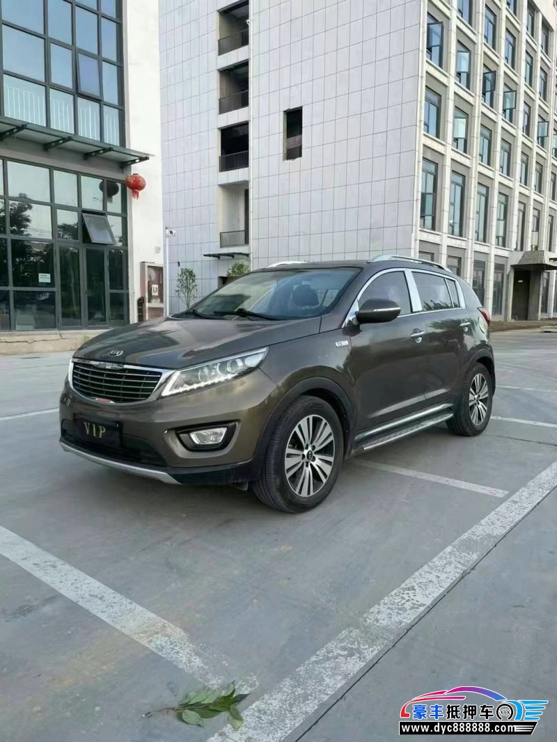 15年起亚智跑轿车抵押车出售