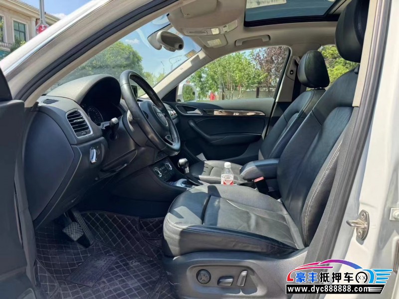 16年奥迪Q3轿车抵押车出售