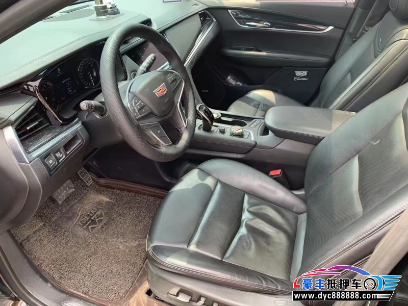 20年凯迪拉克XT5轿车抵押车出售