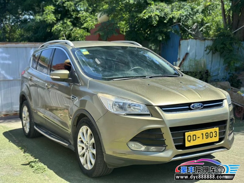 15年福特翼虎轿车抵押车出售