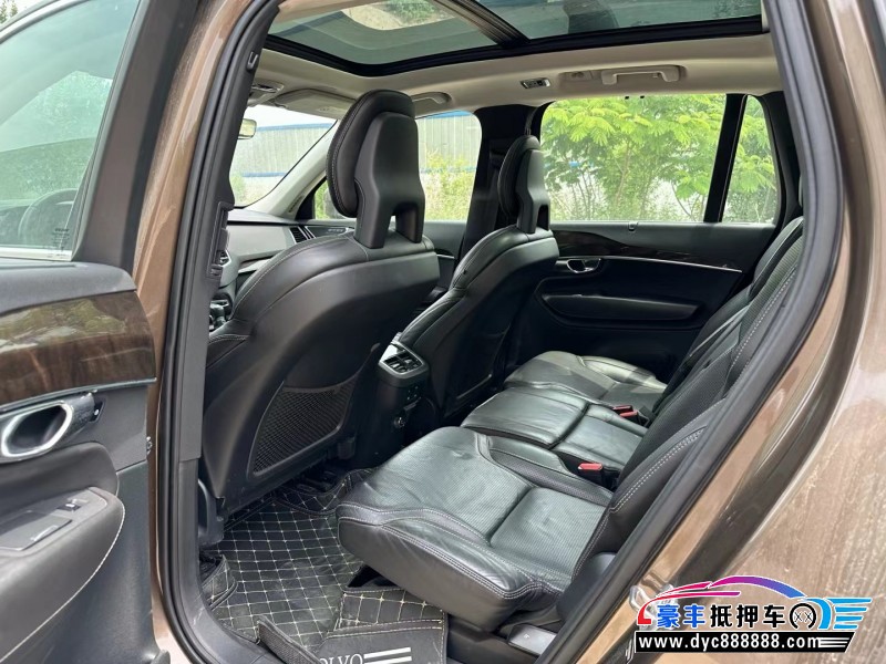 16年沃尔沃XC90轿车抵押车出售