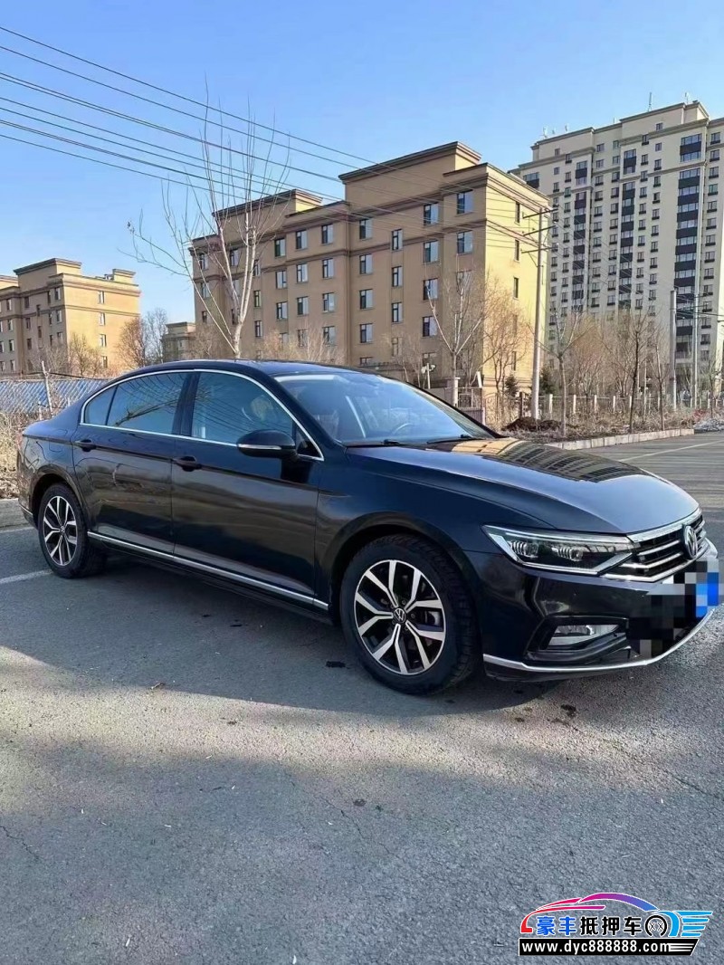 21年大众迈腾轿车抵押车出售