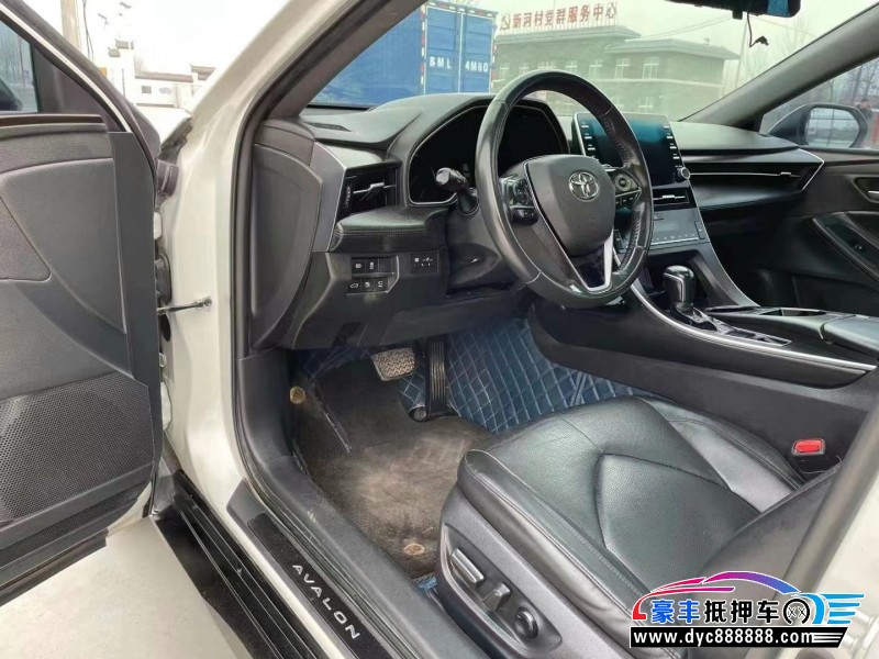 21年丰田亚洲龙轿车抵押车出售