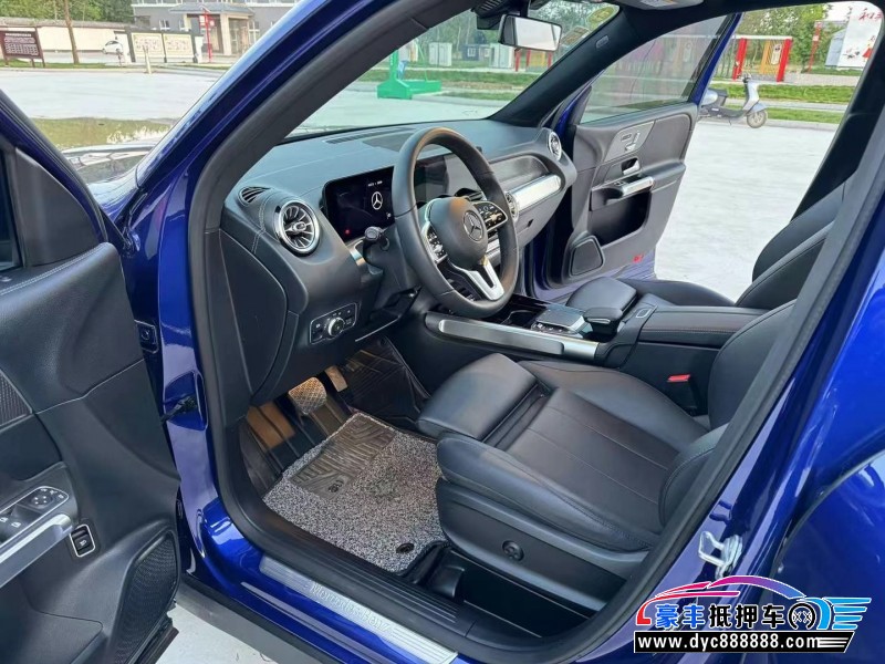 21年奔驰GLB轿车抵押车出售