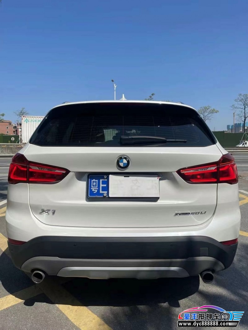 18年宝马X1轿车抵押车出售