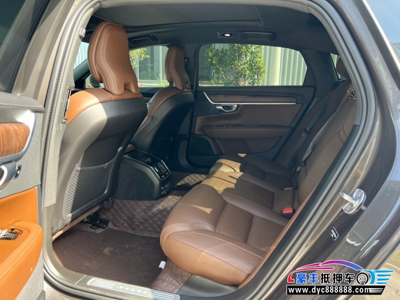 23年沃尔沃S90轿车抵押车出售