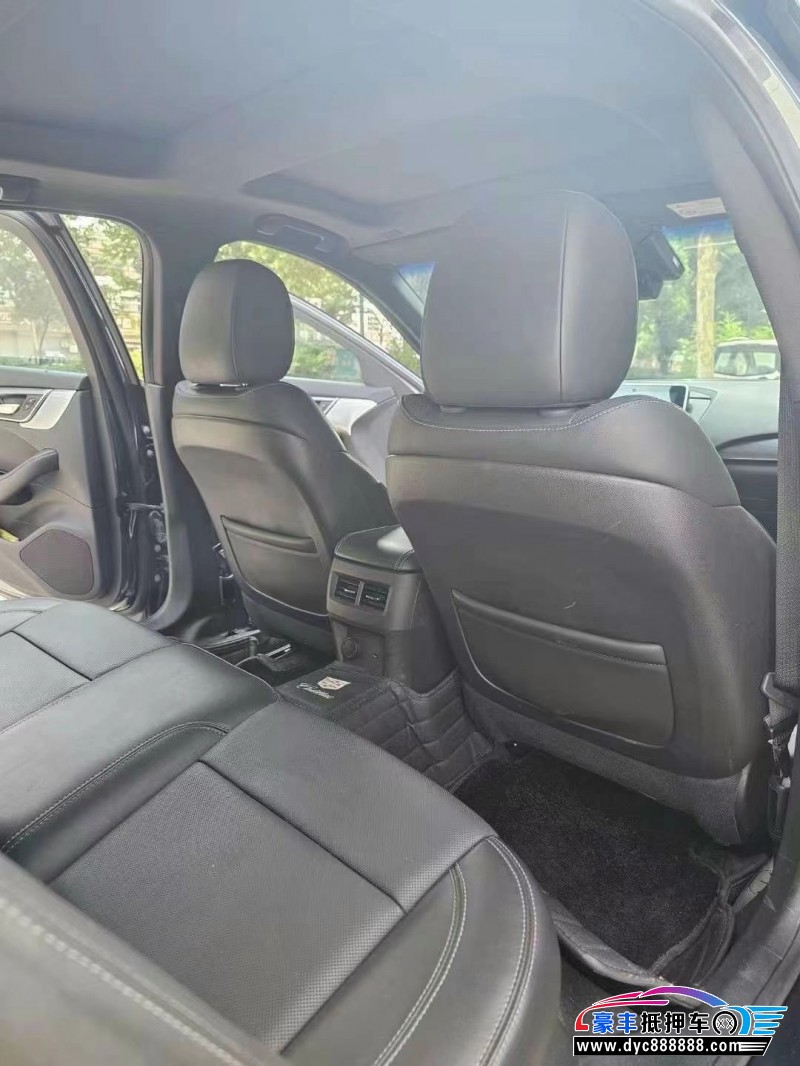 21年凯迪拉克CT5轿车抵押车出售