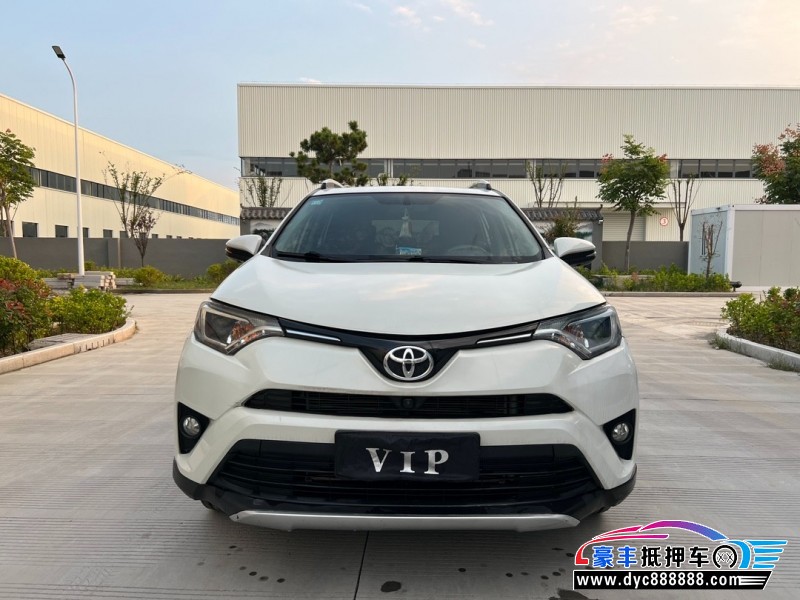 18年丰田RAV4荣放轿车抵押车出售