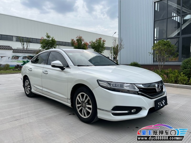 16年本田思铂睿轿车抵押车出售