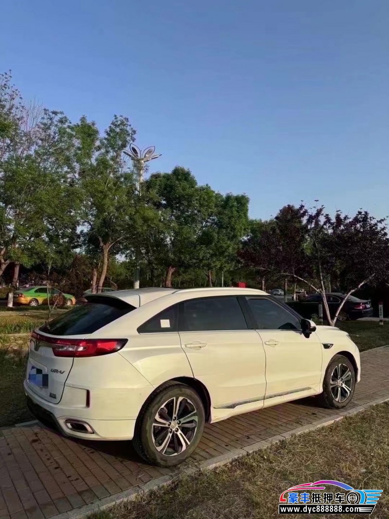 18年本田UR-V轿车抵押车出售