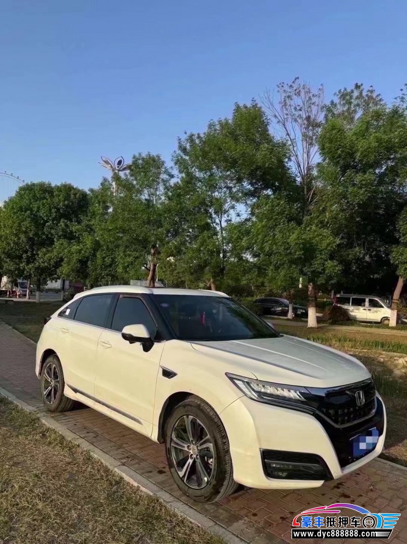 18年本田UR-V轿车抵押车出售