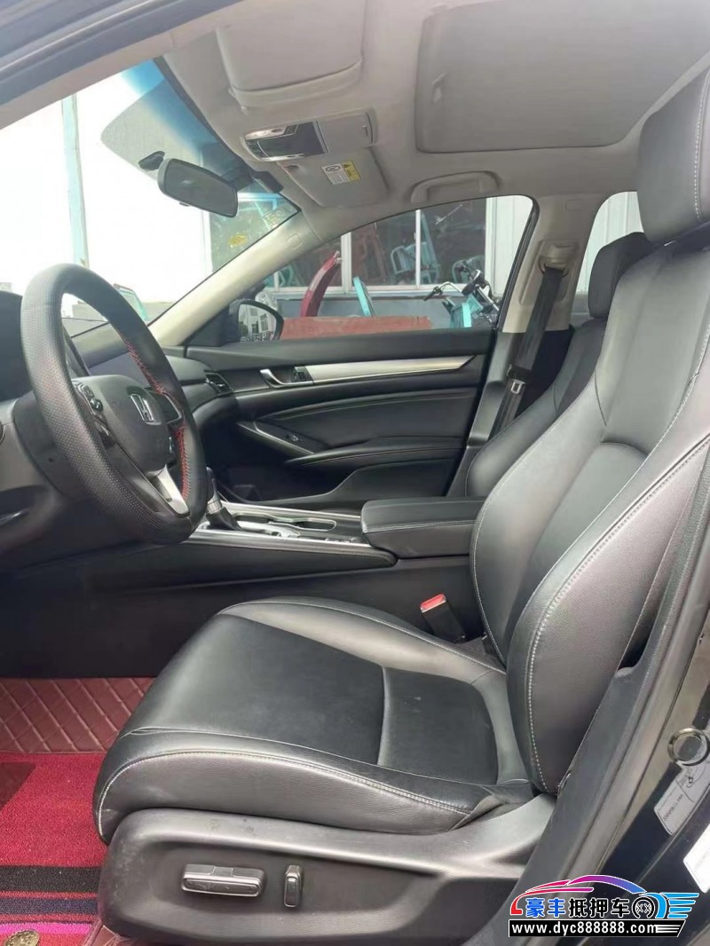 22年本田雅阁轿车抵押车出售