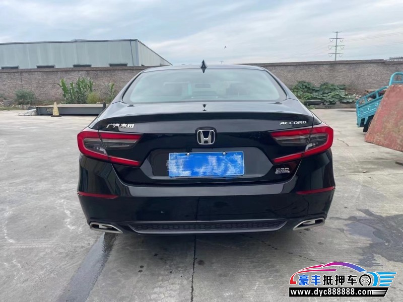 22年本田雅阁轿车抵押车出售