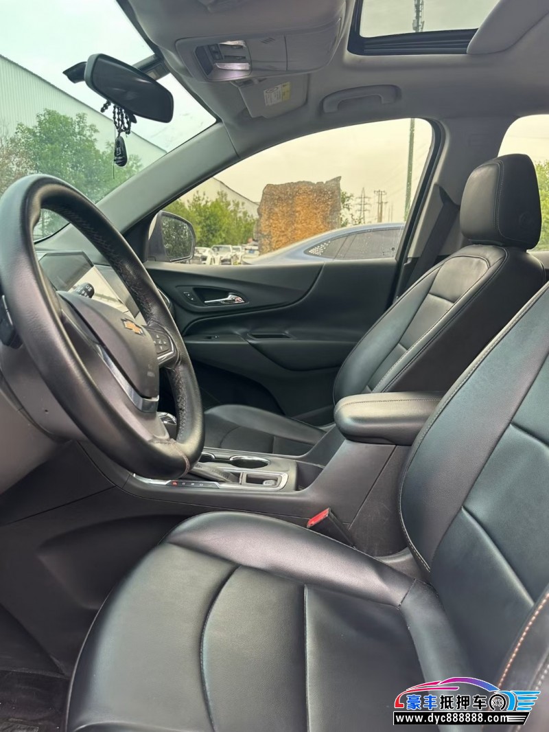 17年雪佛兰探界者轿车抵押车出售