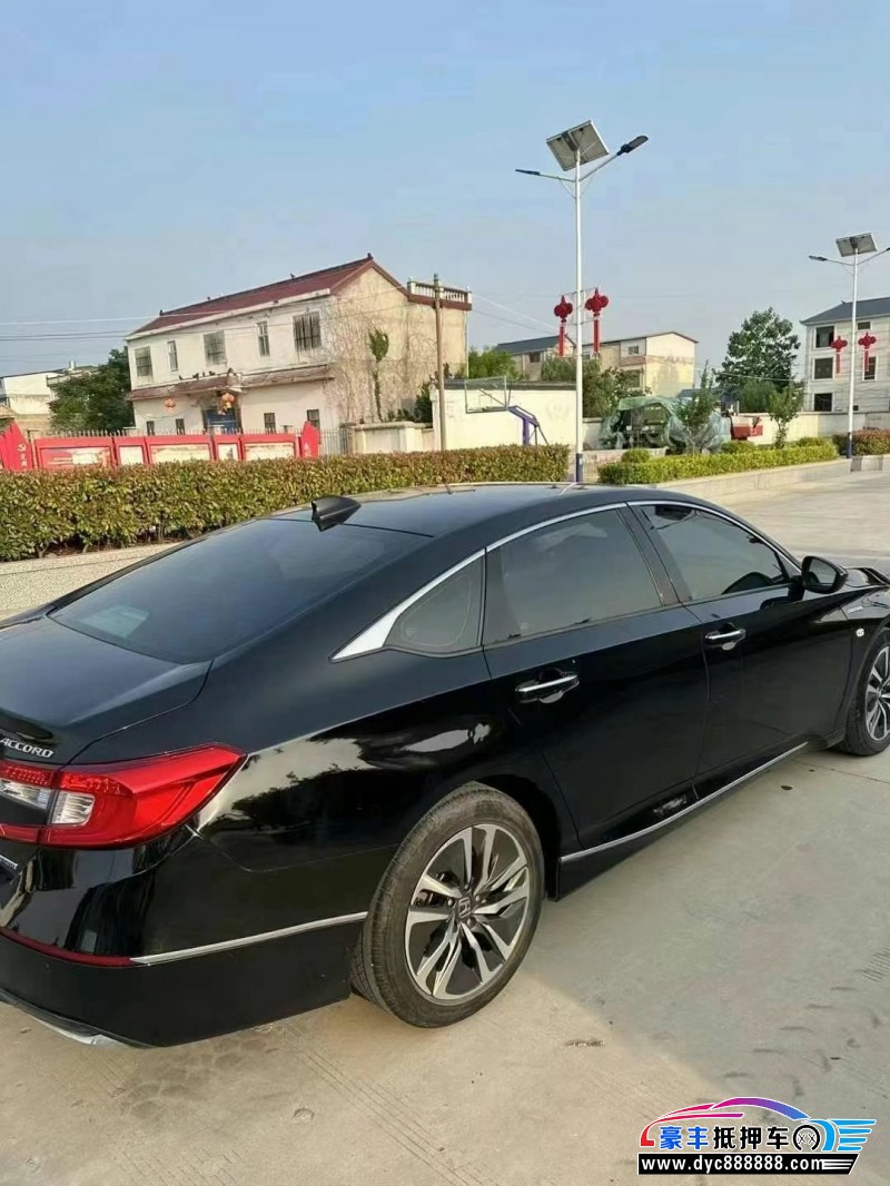 19年本田雅阁轿车抵押车出售
