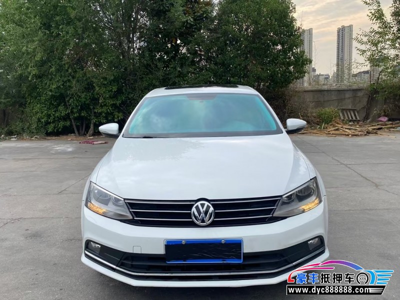 16年大众速腾轿车抵押车出售