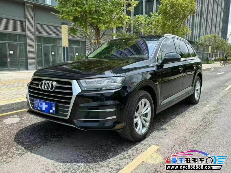 18年奥迪Q7轿车抵押车出售